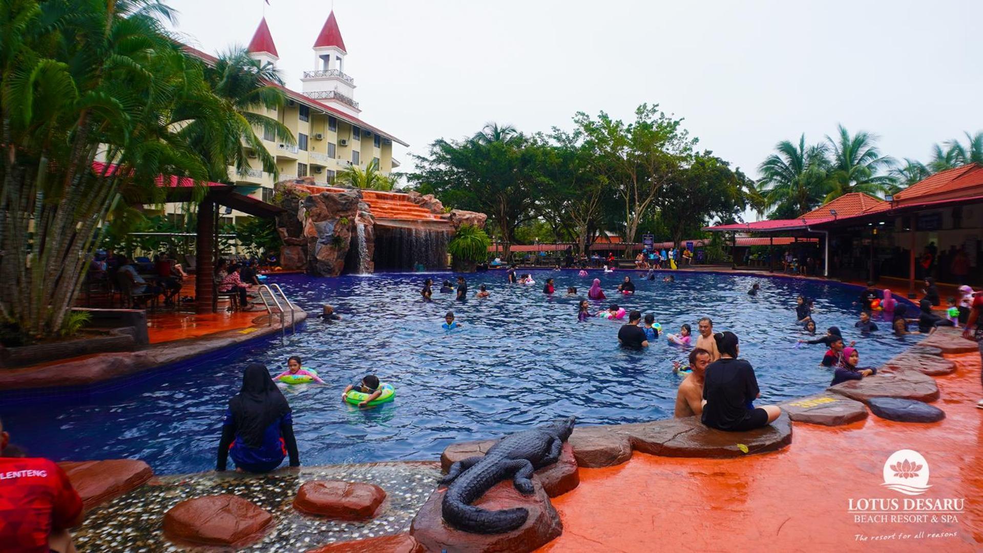 Lotus Desaru Beach Resort & Spa Bandar Penawar Extérieur photo